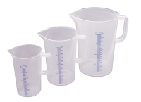 Polypropylene graduated pitcher with closed handle